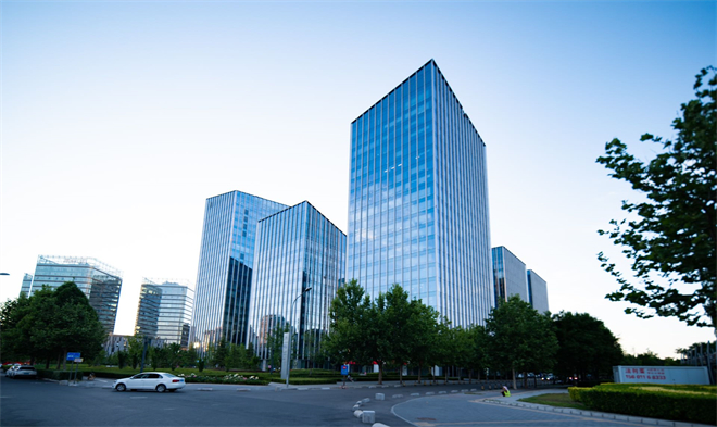 融新科技中心外观图